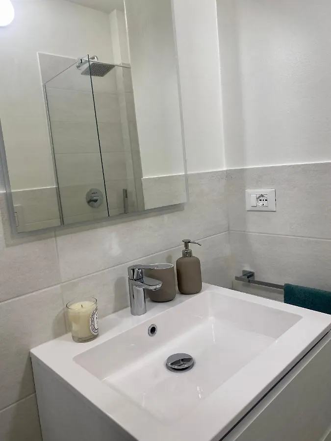 Suite Stresa Milano Centrale 3Pax Wifi Apartment